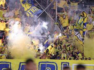 האוהדים הצהובים נתנו רוח גבית חזקה לקבוצה שלהם (מאור אלקסלסי)