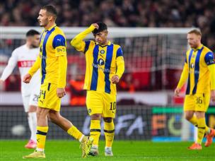 עוד תבוסה בעונה של הצהובים (Photo by Tom Weller/picture alliance via Getty Images)
