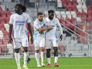 שער ענק (קובי אליהו)