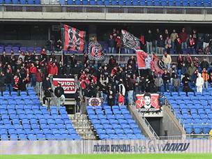 הקהל האורח (ברני ארדוב)