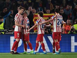 רגל בחצי: 0:2 לאתלטיקו על בארסה בקאמפ נואו