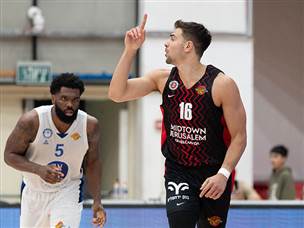 חנוכי מול האקסית (ספי מגריזו)