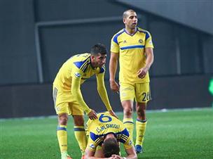 בהתחלה זה נראה קשה עבור מכבי ת"א (צילום: דני מרון)