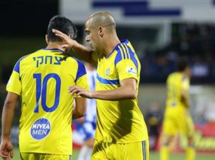 בן חיים ניצל פנדל מפוקפק כדי לכבוש ראשון (צילום: לירן מולדובן)