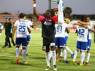 איינוגבה שמר על שער נקי (לירון מולדובן)