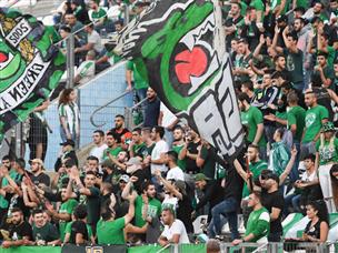 הקהל הזועם שוב קרא ללוזון להתפטר (צילום: סוכנות ג'יני)