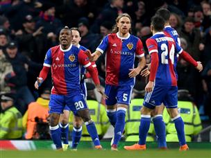 לאנג ובאזל חגגו מהפך מפתיע (GETTY)