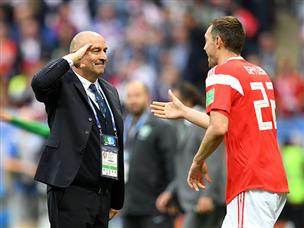 צ'רצ'סוב הצעיד לדזיובה (GETTY)