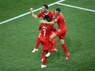 דזמאילי חגג ראשון (GETTY)