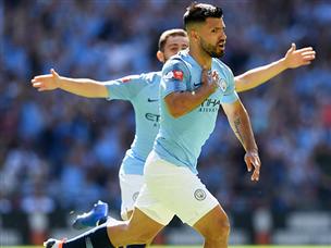 אגוארו סידר לפפ תואר נוסף (GETTY)