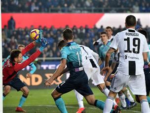 ככה משיגים נקודה חשובה (Photo by Tullio M. Puglia/Getty Images)