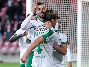 כבש את השני, אזולאי (דני מרון)