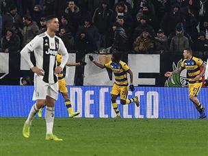 ז'רביניו חוגג, רונאלדו לא מבין איך זה קרה (getty, Tullio M. Puglia)