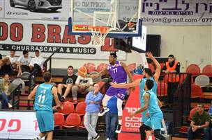 הובסה ללא קושי. נהריה (מנהלת הליגה)