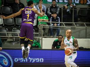 מחצית ראשונה נהדרת של ורגאס. (מנהלת הליגה. צילום: עודד קרני)