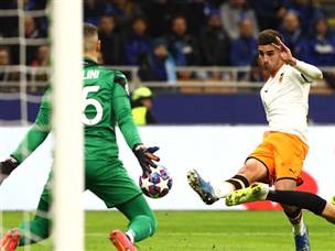 ולנסיה לא הייתה מרוכזת מול השער (getty)