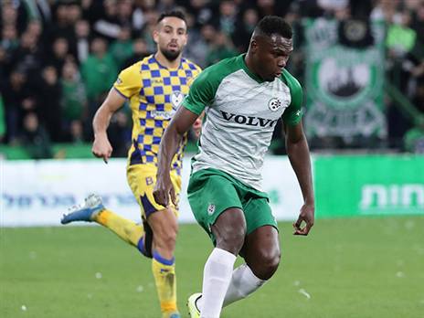 מאבק האליפות צריך להיות מוכרע על הדשא (צילום: דני מרון)