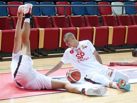 יש קבוצות שמתאמנות בפורמט מסוים (אלן שיבר)