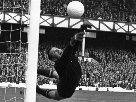 יאשין. לאחת הדמויות האייקוניות בתולדות הכדורגל (Getty)