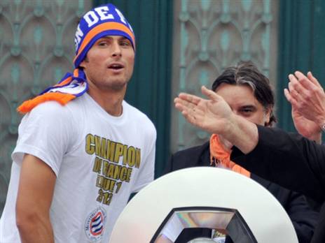 ג'ירו חגג על חשבון פ.ס.ז' (GETTY)