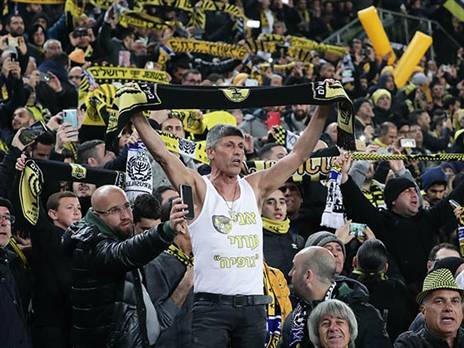 לא היה חסר הרבה שהם יעודדו את אייל גולן (דני מרון)