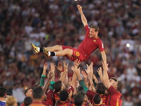 הרומנטיקן האחרון, טוטי במשחק הפרישה (getty)