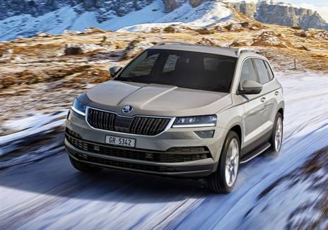 סקודה קארוק הנוכחי. מתיחת פנים קלה בלבד תיחשף בקרוב, אבל עם שינוי גדול מתחת למכסה המנוע