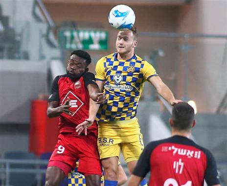 גלזר. מסמל יותר מכולם את הכדורגל של איביץ' (אלן שיבר)