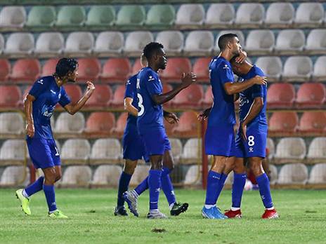 יכולים לנשום לרווחה. שחקני ק"ש (צילום: לירון מולדובן)