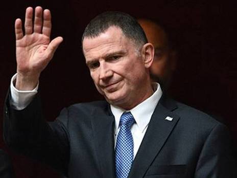 אדלשטיין יקשיב לקפטנים? (GETTY)