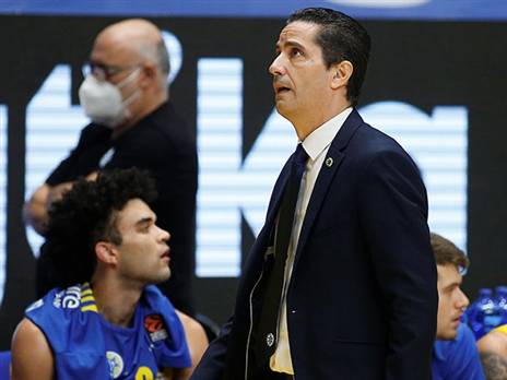 ספרופולוס. משחק שירצה לשכוח (אלן שיבר)