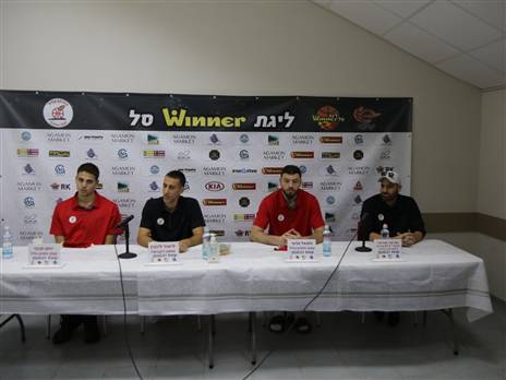 (מנהלת הליגה)