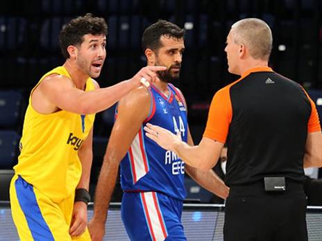 קלויארו. המשבר העמיק (באדיבות אנדולו)