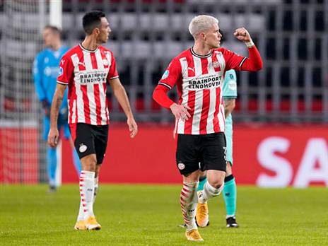 מקס כבש את הראשון (getty)