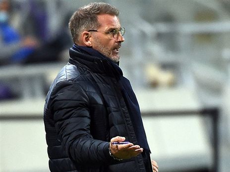 הקבוצה שלו לא כובשת. אטפלד  (ברני ארדוב)