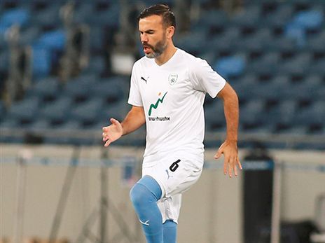 נאתכו, הרבה הופעות בנבחרת (אלן שיבר)