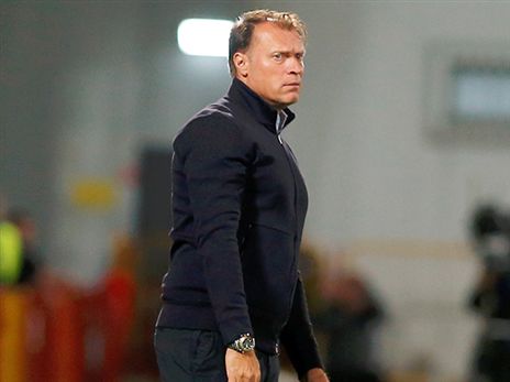 ואן לוון. מסתכל קדימה (אלן שיבר)