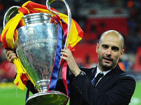 הגביע האחרון. פפ אחרי הזכיה בצ'מפיונס ב-2011 (GETTY)