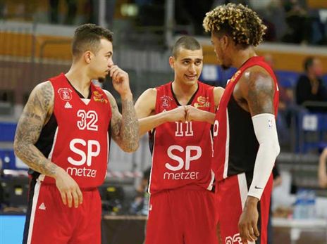 יישאר באדום? מדר (אלן שיבר)