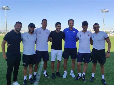 יוצאים לדרך חדשה. הצוות המקצועי של הפועל ב"ש (הצילום באדיבות המועדון)