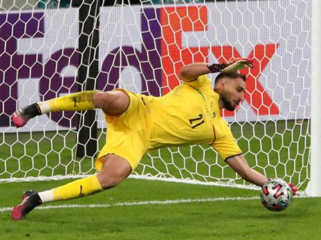 גיבור המשחק מול ספרד, דונארומה (getty)