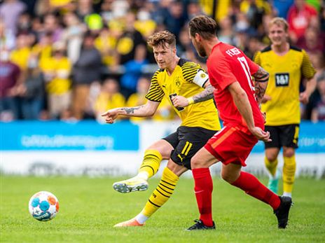 רויס והצעירים סימנו 'וי' (GETTY)