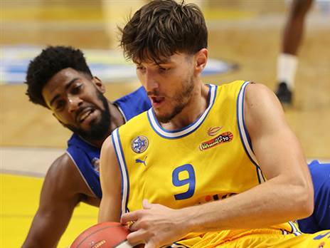 פתיחה חלשה של הצהובים (האתר הרשמי של מכבי ת"א)