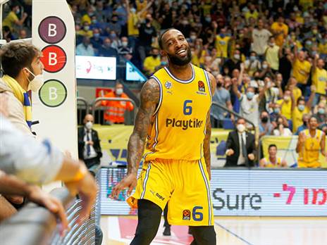 וויליאמס. משחק נהדר של הפורוורד (אלן שיבר)