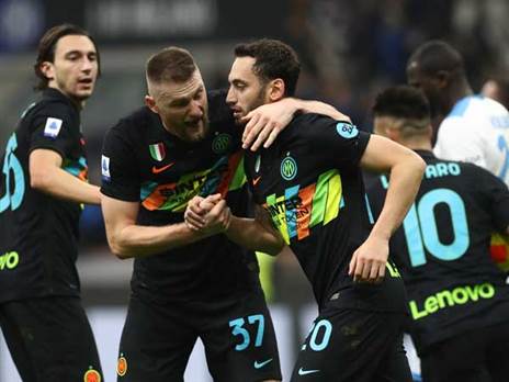 האקן צ'לאנולו. החזיר את הנראזורי למשחק (GETTY)