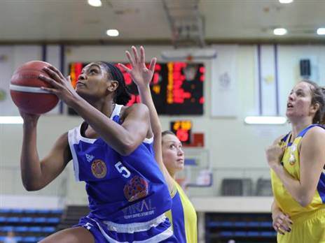 מהבודדות שניתן לציין לחיוב בת''א. לסלי (קרדיט: מנהלת ליגת העל לנשים בכדורסל)