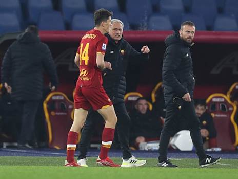 סופג ביקורות (Getty)