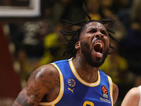 "כשאתה לא מנצל מומנטום, קשה מאוד לנצח" (GETTY)