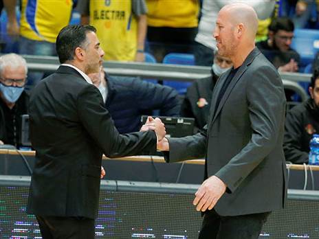 ברק פלג ואבי אבן. כל אחד לקח משהו אחר מהמשחק (אלן שיבר)