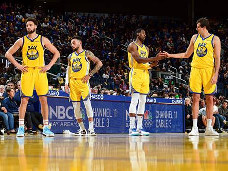 שחקני גולדן סטייט מבואסים. הפסד קשה (Getty)